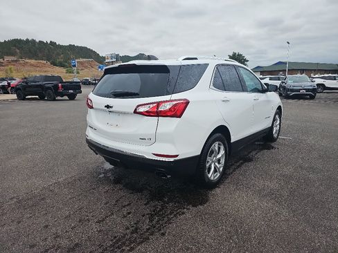 Used 2018 Chevrolet Equinox LT AWD/4WD image 3