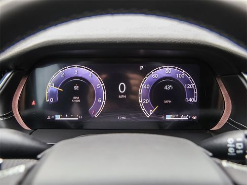 New 2025 Jeep Grand Cherokee L Altitude image 36