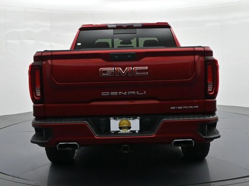 Used 2023 GMC Sierra 1500 Denali AWD/4WD image 7