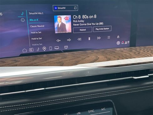 Used 2025 Cadillac Escalade Sport Platinum image 30