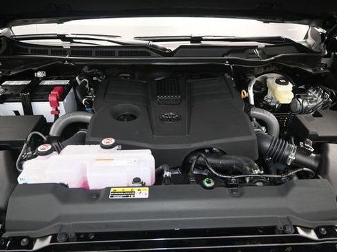 Used 2026 Toyota Tundra 1794 Edition AWD/4WD image 18