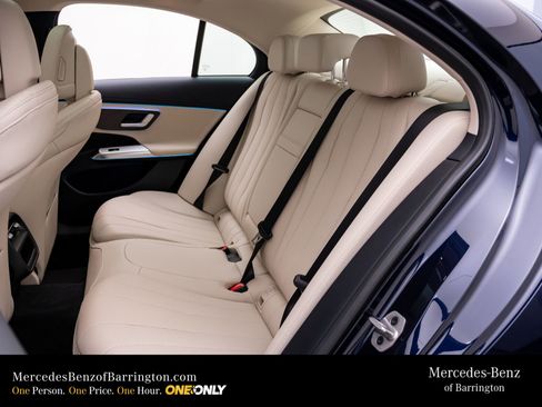 New 2026 Mercedes-Benz E 350 4MATIC Sedan image 18