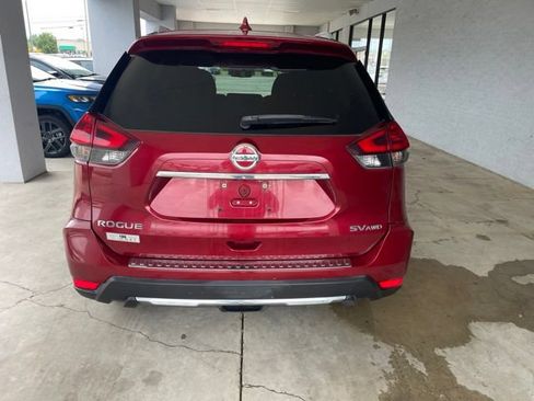 Used 2018 Nissan Rogue SV w/ Premium Package AWD/4WD image 7