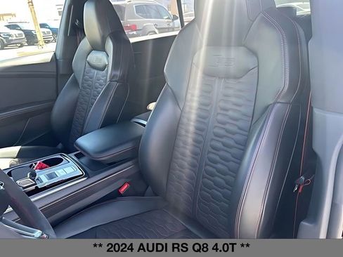 Used 2024 Audi RS Q8 AWD/4WD image 32