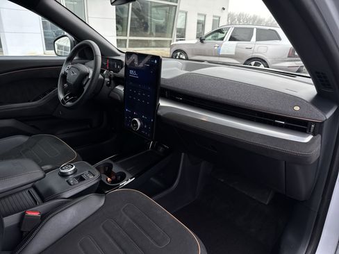 Used 2023 Ford Mustang Mach-E GT image 30