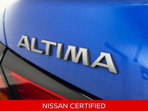 Certified 2025 Nissan Altima 2.5 SR FWD image 11