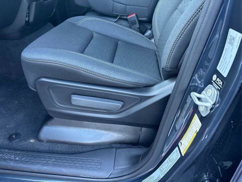 New 2026 RAM 1500 Express AWD/4WD image 18