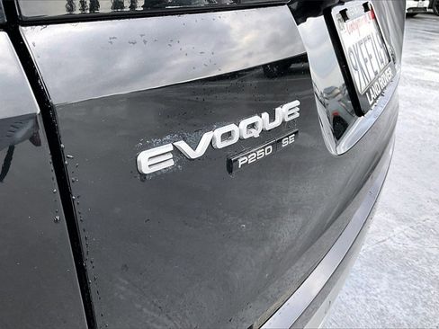 Used 2020 Land Rover Range Rover Evoque SE image 22