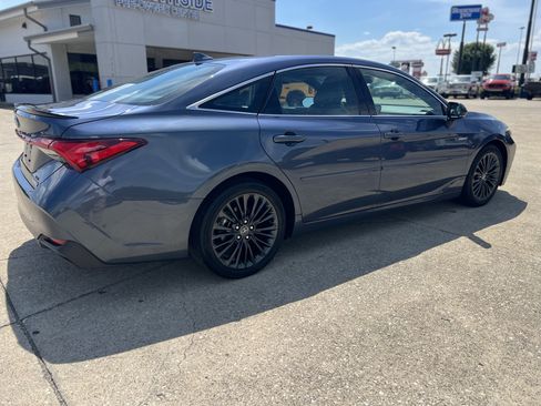 Used 2020 Toyota Avalon XSE w/ All Weather Liner Package FWD image 6