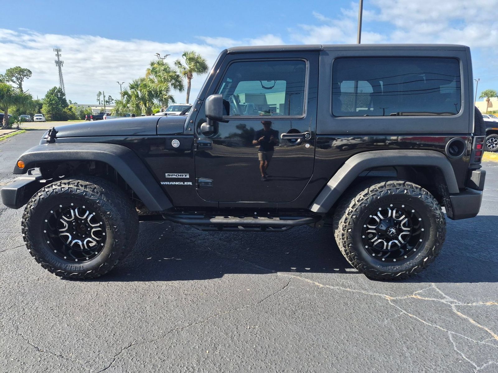 Used 2015 Jeep Wrangler Sport w/ Quick Order Package 24S AWD/4WD image 9