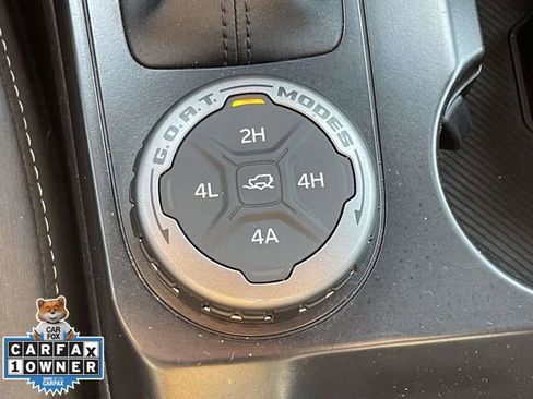 Certified 2025 Ford Bronco Badlands AWD/4WD image 29