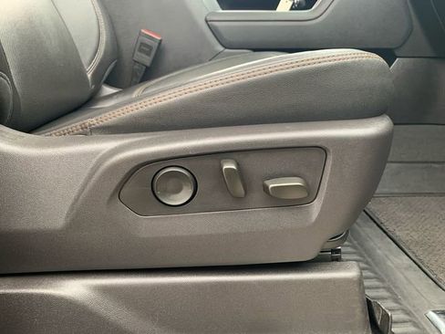 Certified 2024 GMC Sierra 2500 AT4 w/ AT4 Premium Plus Package AWD/4WD image 18