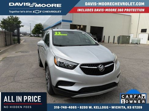Used 2022 Buick Encore Preferred w/ Safety Package FWD image 1