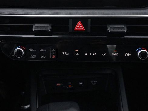 Used 2025 Kia K5 LXS image 44