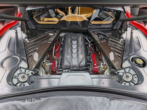 Used 2020 Chevrolet Corvette Stingray Premium Cpe w/ 3LT Preferred Equipment Group image 7