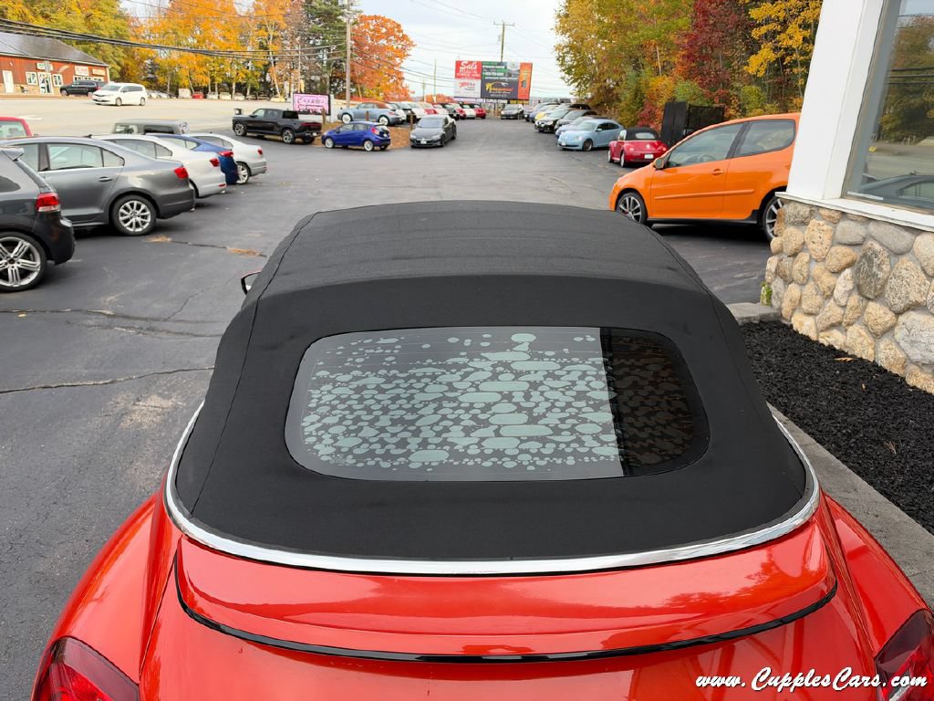 Used 2019 Volkswagen Beetle 2.0T S FWD image 16