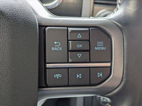 Used 2021 Ford F150 Lariat RWD image 6