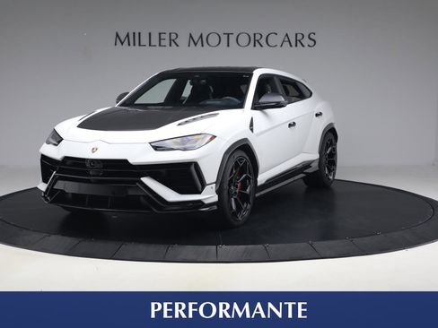 Used 2024 Lamborghini Urus Performante image 1