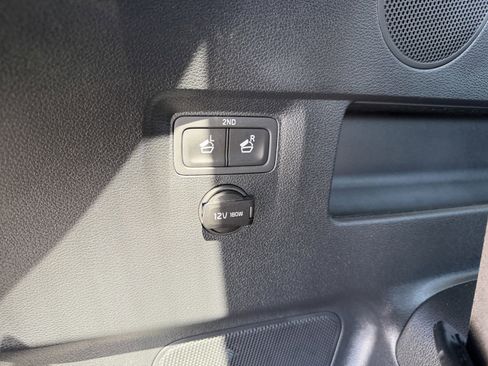 Used 2024 Kia Telluride SX Prestige AWD/4WD image 9