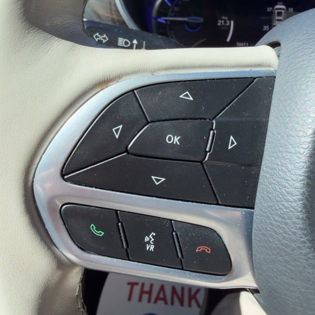 Used 2021 Chrysler Pacifica Limited FWD image 25