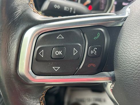 Used 2021 Jeep Wrangler Unlimited Sahara AWD/4WD image 23