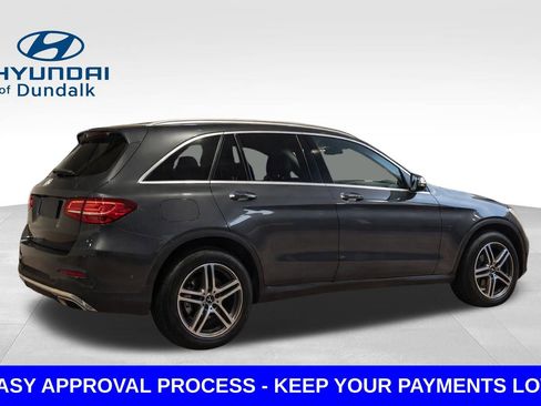 Used 2021 Mercedes-Benz GLC 300 w/ Premium Package image 2