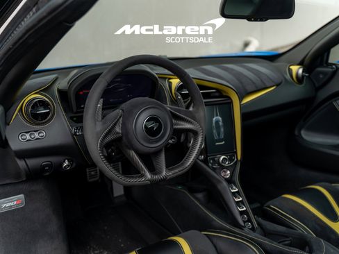 Used 2019 McLaren 720S Luxury image 30