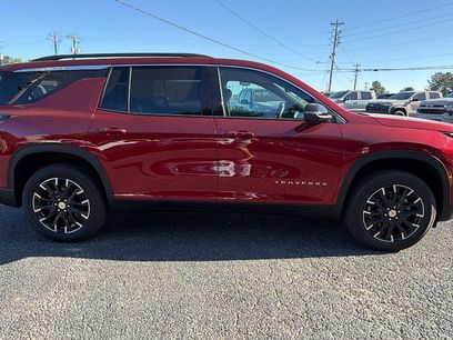 New 2026 Chevrolet Traverse LT w/ Sun and Wheel Package