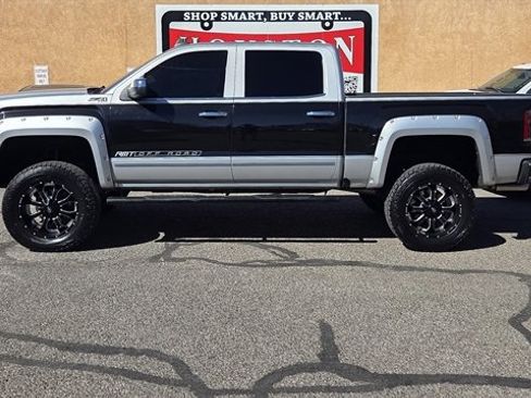 Used 2017 GMC Sierra 1500 SLT w/ Enhanced Driver Alert Package image 1
