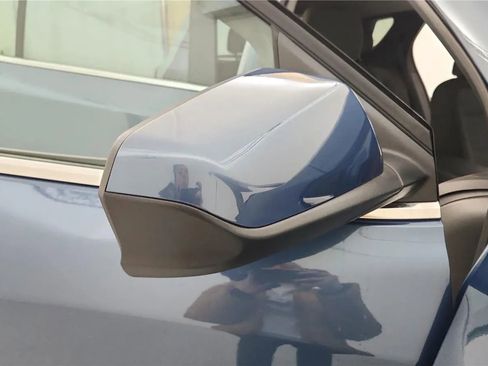 Used 2024 Chevrolet Equinox LT FWD image 30