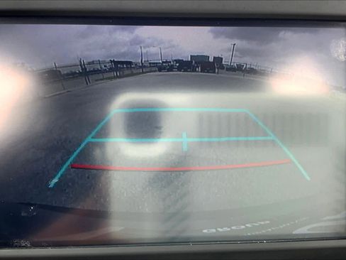 Used 2021 Toyota RAV4 XLE image 26