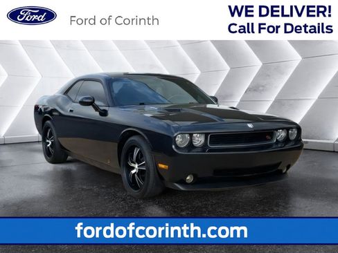 Used 2010 Dodge Challenger R/T image 1