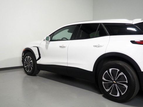 Used 2024 Chevrolet Blazer EV LT AWD/4WD image 56
