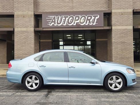 Used 2012 Volkswagen Passat 2.5 SE image 4
