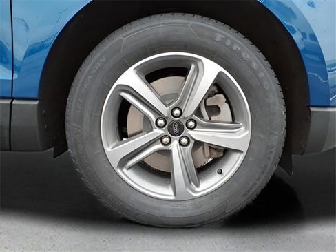 Used 2023 Ford Edge SEL w/ Convenience Package image 10