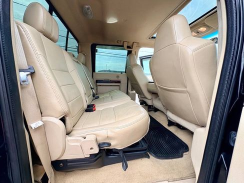 Used 2008 Ford F450 Lariat AWD/4WD image 23