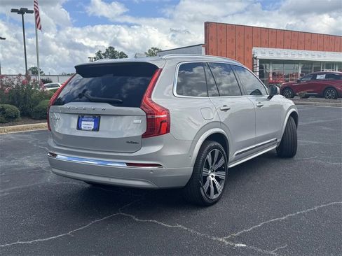 Used 2023 Volvo XC90 T8 Plus w/ Protection Package Premier image 6