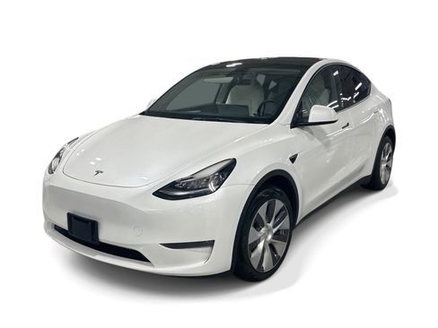 Certified 2023 Tesla Model Y Long Range AWD/4WD image 14
