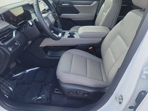 New 2026 GMC Acadia Elevation w/ Black Edition FWD image 9