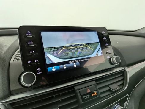 Used 2022 Honda Accord Sport image 7