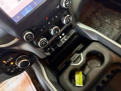 Used 2023 RAM 1500 Big Horn AWD/4WD image 32