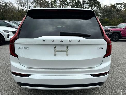 New 2026 Volvo XC90 T8 Ultra w/ Protection Package Premier AWD/4WD image 3