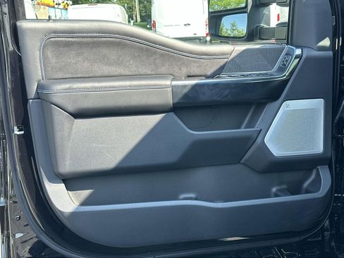 New 2025 Ford F250 Platinum w/ Tremor Off-Road Package image 13