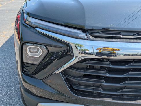 New 2026 Chevrolet TrailBlazer LT FWD image 10
