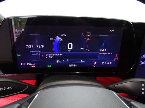 Certified 2024 Chevrolet Blazer EV RS AWD/4WD image 14