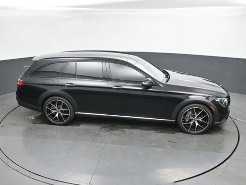 Used 2022 Mercedes-Benz E 450 4MATIC All-Terrain Wagon image 34