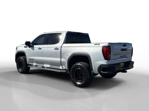 Used 2019 GMC Sierra 1500 SLT w/ SLT Premium Package AWD/4WD image 3