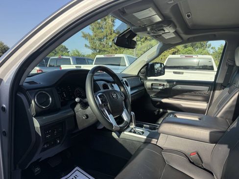 Used 2021 Toyota Tundra Platinum AWD/4WD image 6