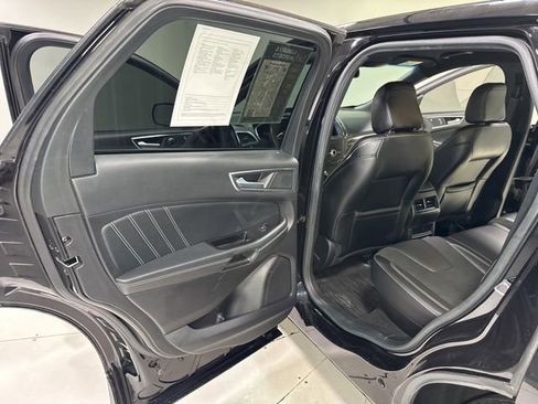 Used 2020 Ford Edge ST w/ Cold Weather Package AWD/4WD image 24