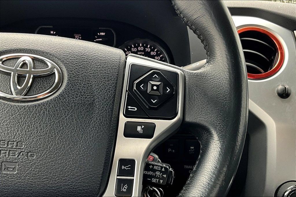 Used 2018 Toyota Tundra Limited w/ Limited Premium Package AWD/4WD image 12